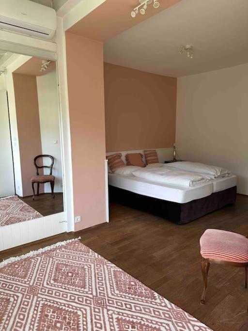 Laurelia Suites ميرانو المظهر الخارجي الصورة